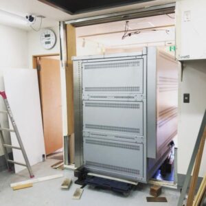 関西地区へオーブンの運搬搬入設置をおこないました。